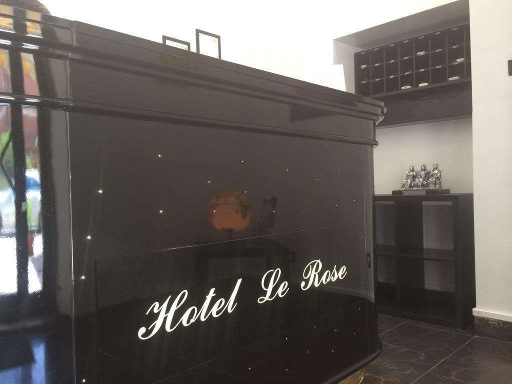 Hotel Le Rose 티볼리 테르메 외부 사진